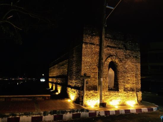 North Gate Food Stalls